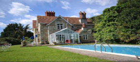TORWOOD VICTORIAN HOUSE